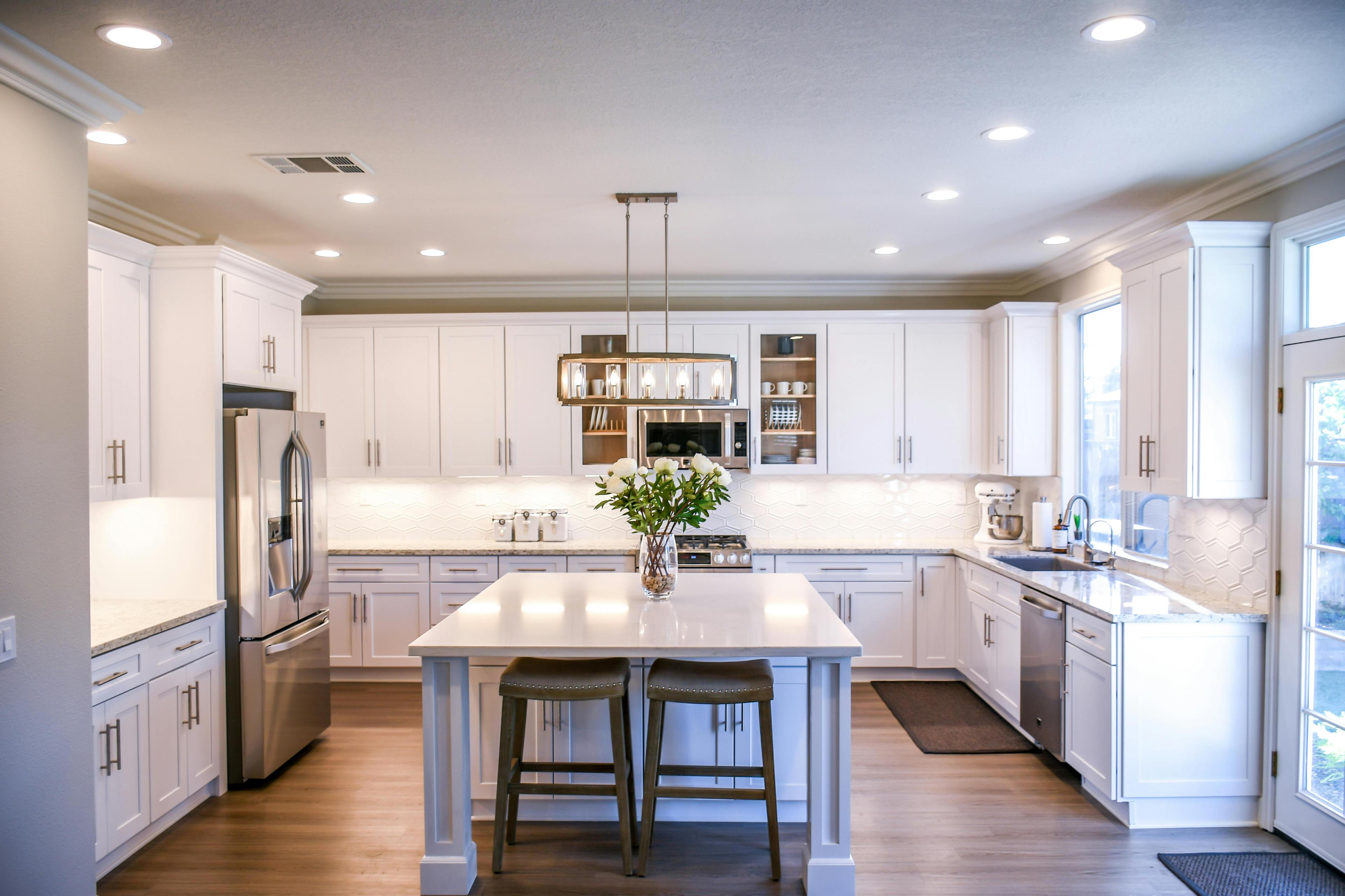 10 Modern Kitchen Design Trends for 2024